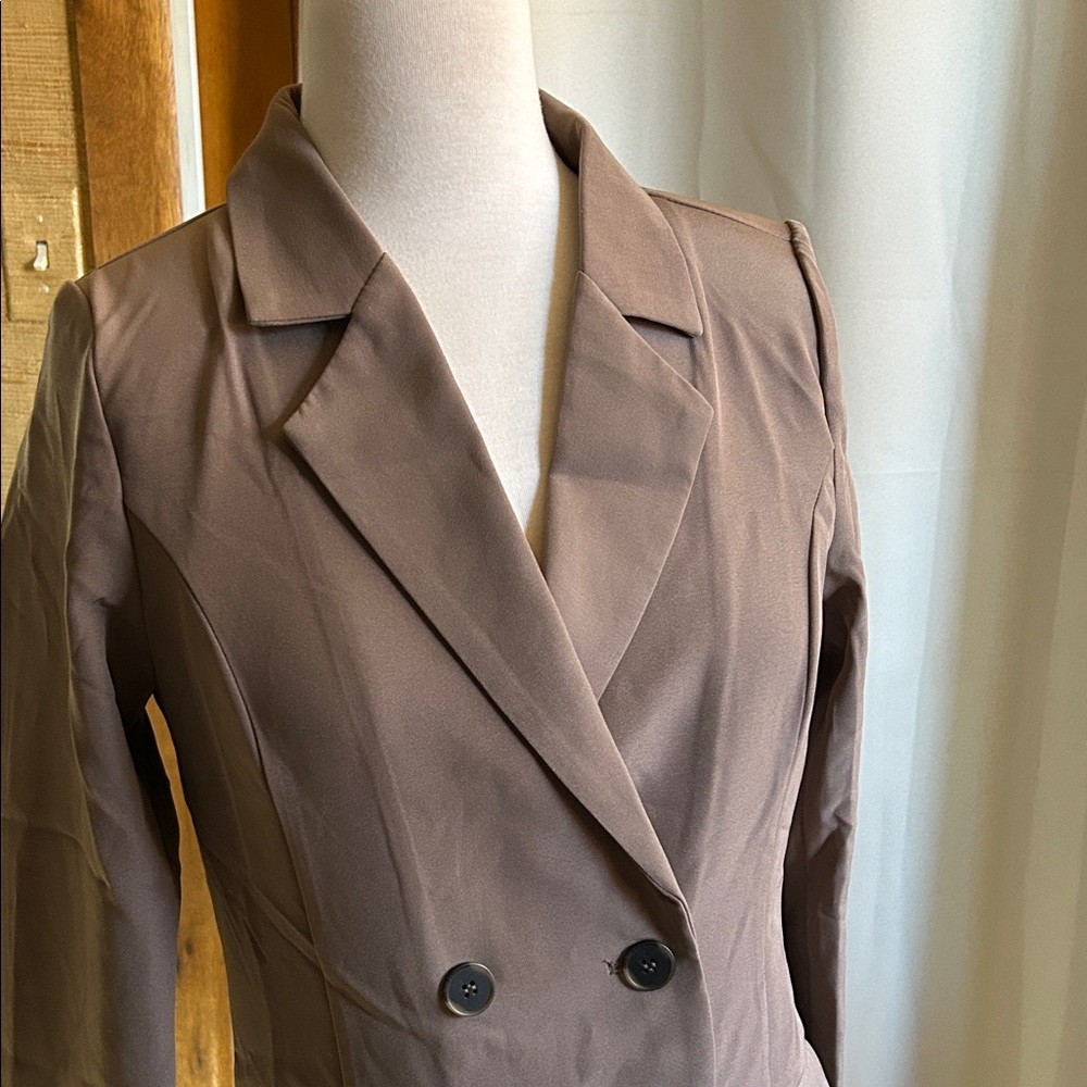 Women's Double-Breasted Suit Dress - Picture 5 of 7